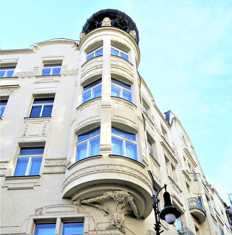 Old Town Square Superior Apartments - Valentin Прага Екстериор снимка